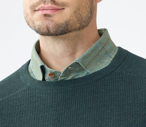 Innovative Men's Soft-Touch Fabric Sweater with Durable and Corrosion-Resistant